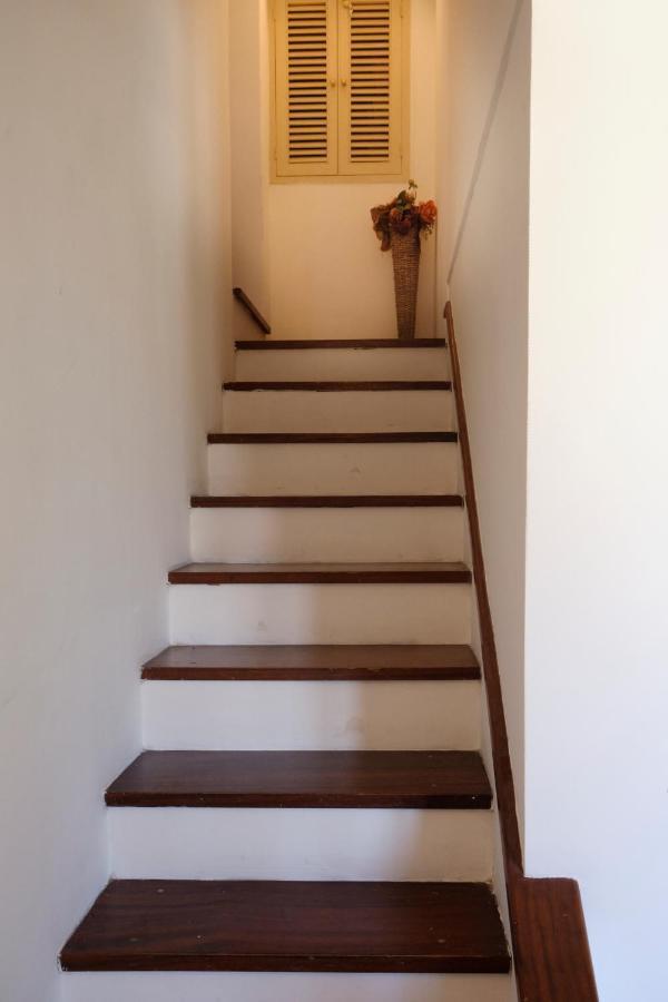 Attico Con Terrazza Sul Porto Apartment Palermo Exterior photo