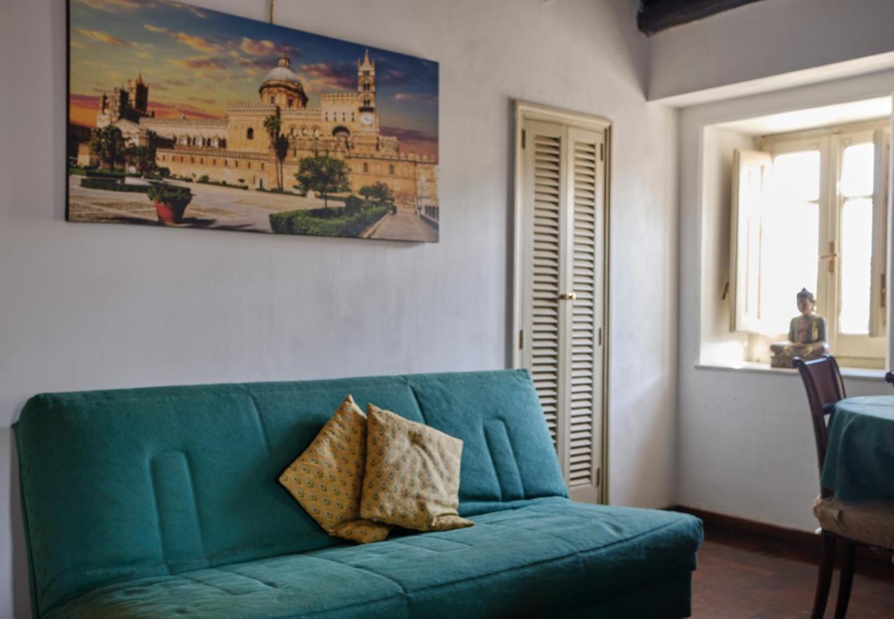 Attico Con Terrazza Sul Porto Apartment Palermo Exterior photo